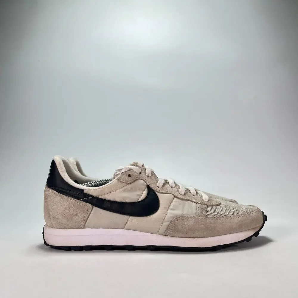 Nike Challenger OG Light Bone Low Top Sneakers CW7645-003 Men's Sz 7.5 Women's 9